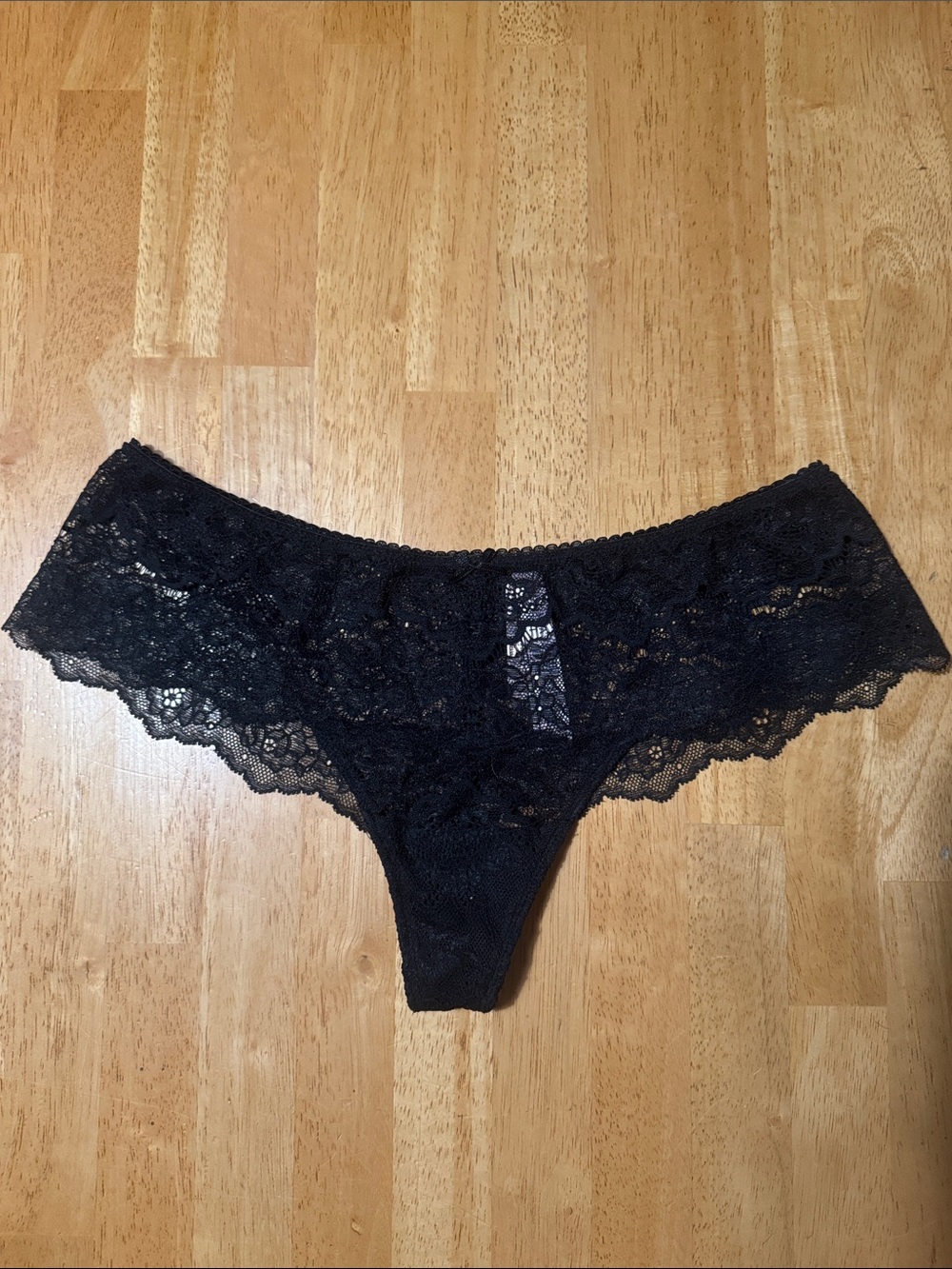 Victoria’s Secret Black Lace Bikini Panty - Size S